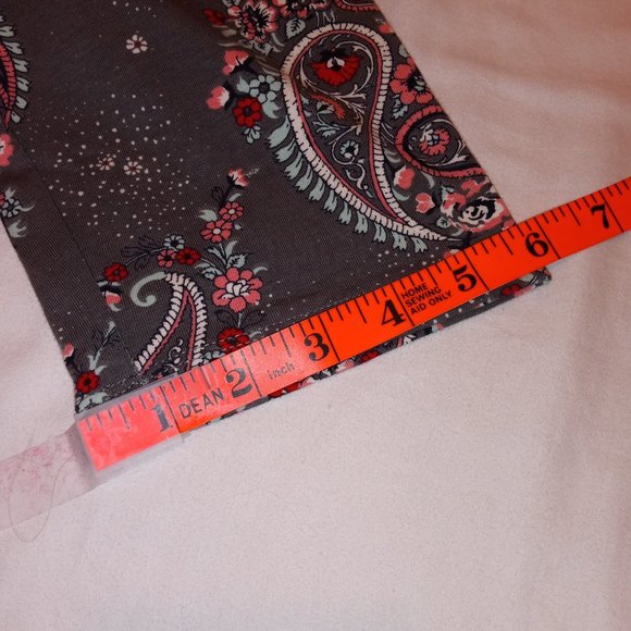 NWT C Est 1946 Brand Gray Paisley Leggings XL - Picture 8 of 9
